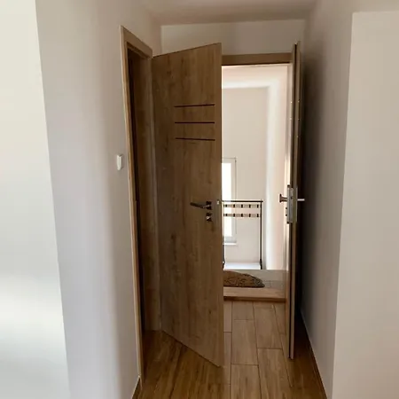 Lägenhet Bolevec Pro Rodiny S Detmi A Zviratky *